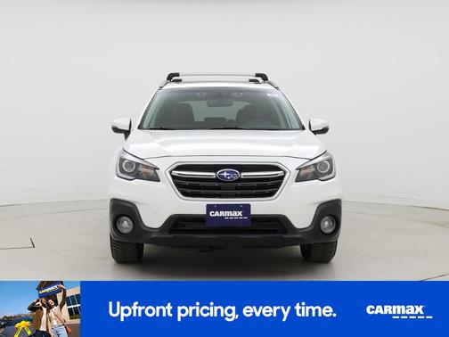 White 2019 Subaru Outback 3.6R Touring