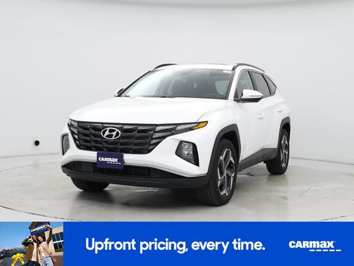 White 2023 Hyundai TUCSON SEL