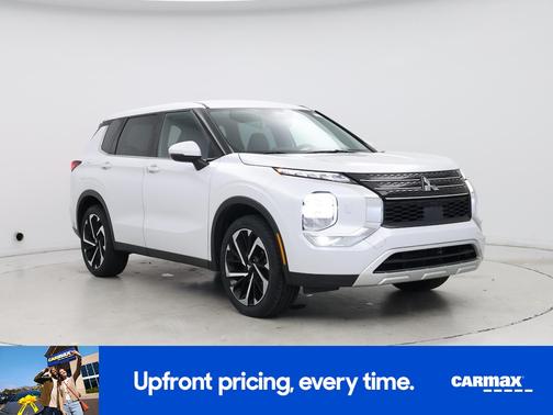 2023 Mitsubishi Outlander SE Special Edition