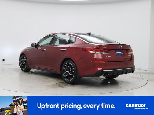 Red 2019 Kia Optima SX