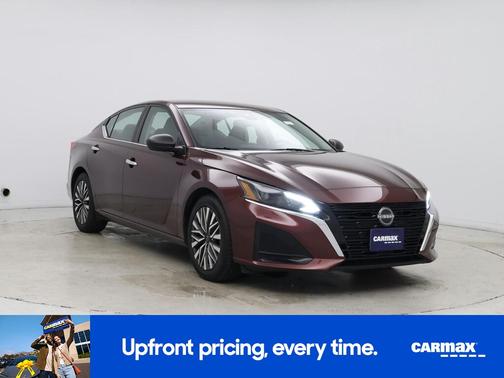 Burgundy 2024 Nissan Altima SV
