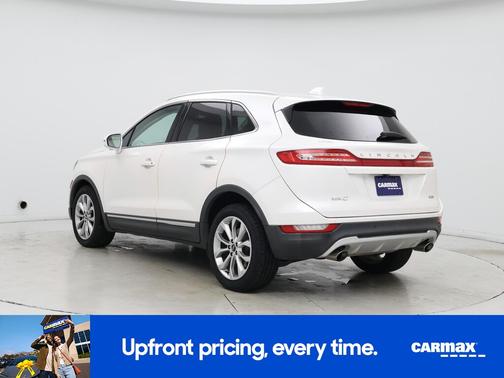 White 2018 Lincoln MKC Select