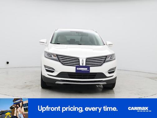 White 2018 Lincoln MKC Select