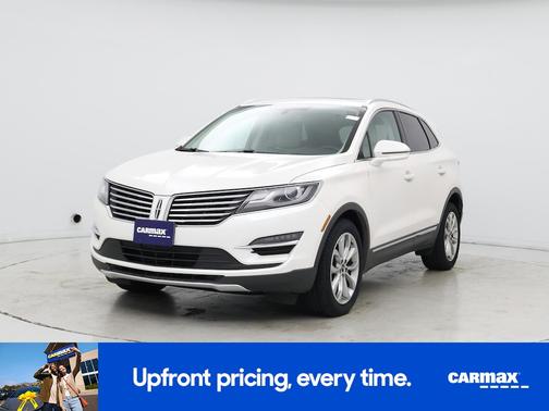 White 2018 Lincoln MKC Select