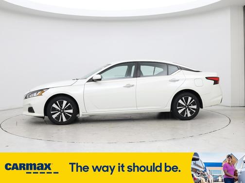 2022 Nissan Altima SV