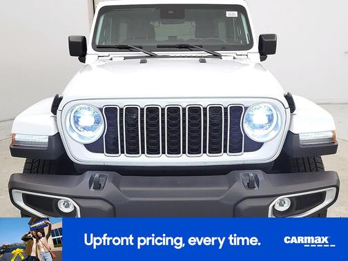 White 2025 Jeep Wrangler Sahara
