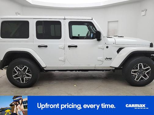 White 2025 Jeep Wrangler Sahara
