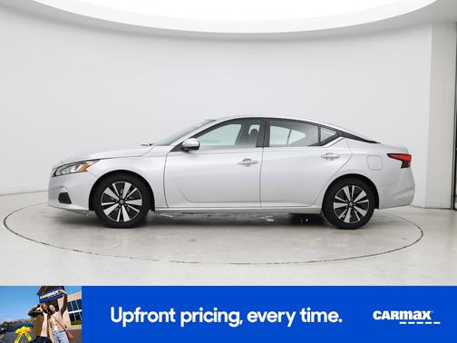 2022 Nissan Altima SV