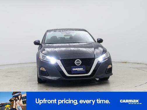 2022 Nissan Altima SV