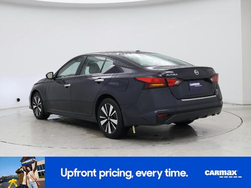 2022 Nissan Altima SV