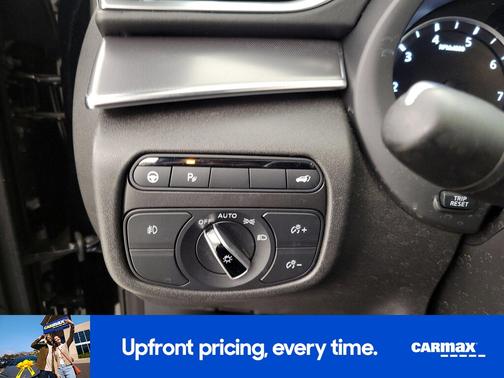 2023 INFINITI QX55 Essential