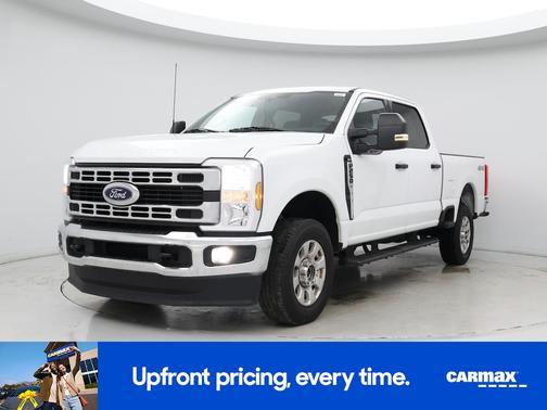 White 2024 Ford F-250 XLT