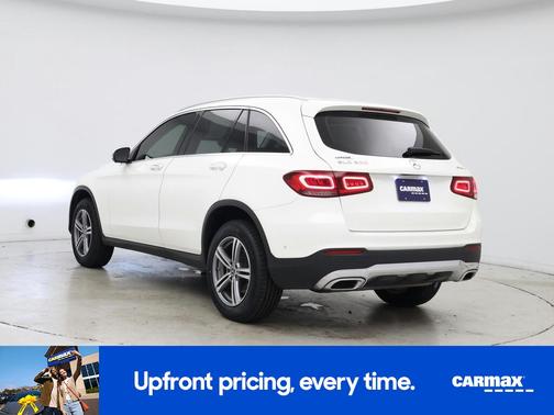 White 2022 Mercedes-Benz GLC 300