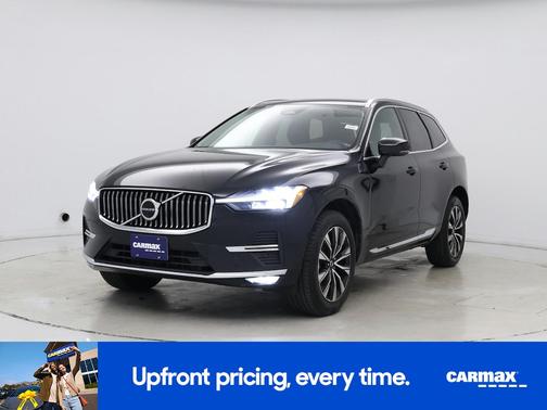Black 2023 Volvo XC60 B5 Plus Bright Theme