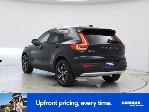 Black 2023 Volvo XC40 B5 Core