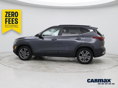 Gray 2023 Kia Seltos S