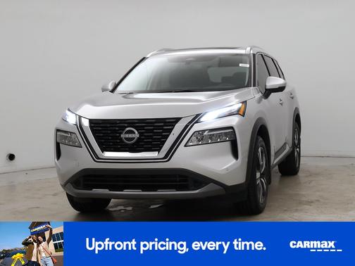 Silver 2023 Nissan Rogue SL