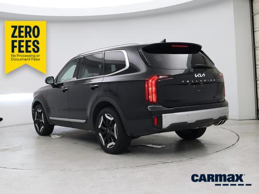 Black 2024 Kia Telluride S