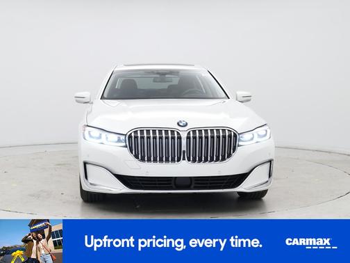 2022 BMW 740 I
