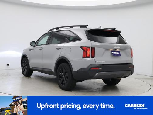 Gray 2023 Kia Sorento X-Line S