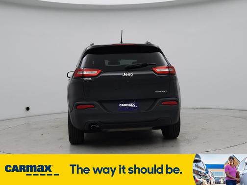 2016 Jeep Cherokee Sport