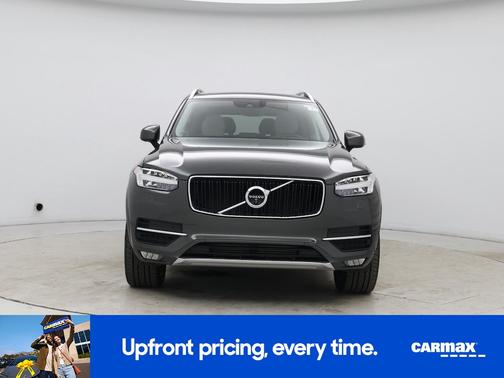 2018 Volvo XC90 T6 Momentum