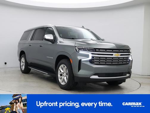 Green 2023 Chevrolet Suburban Premier