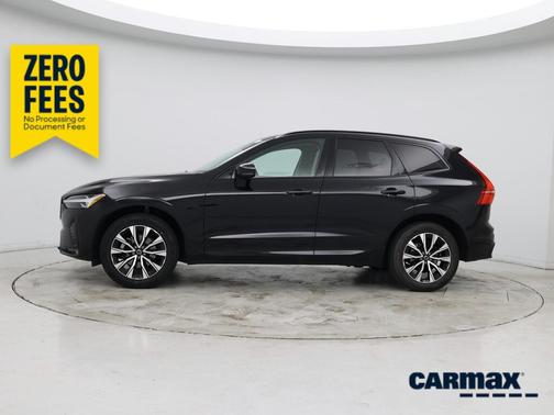 White 2024 Volvo XC60 B5 Core Dark Theme