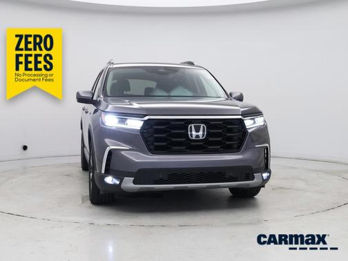Gray 2025 Honda Pilot Touring