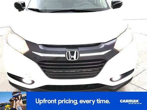 White 2016 Honda HR-V EX