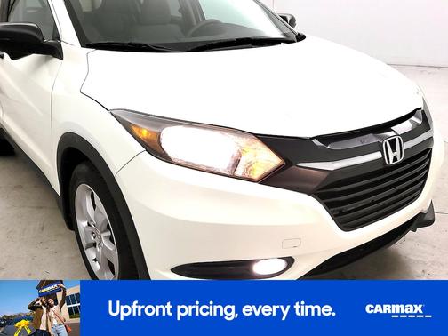 White 2016 Honda HR-V EX