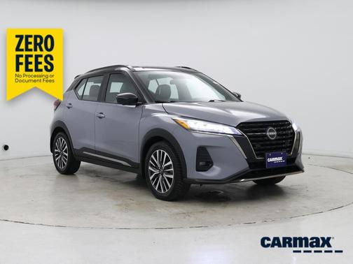 Gray 2023 Nissan Kicks SR