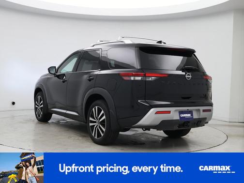 Black 2025 Nissan Pathfinder Platinum