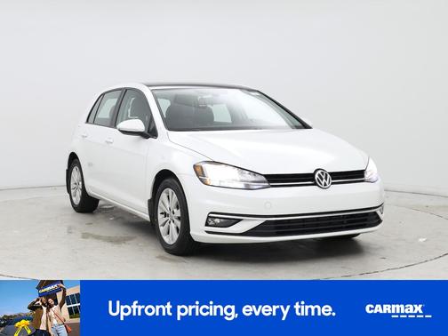 2018 Volkswagen Golf SE