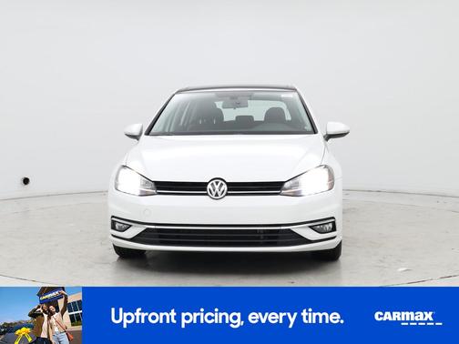 2018 Volkswagen Golf SE