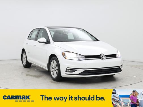2018 Volkswagen Golf SE