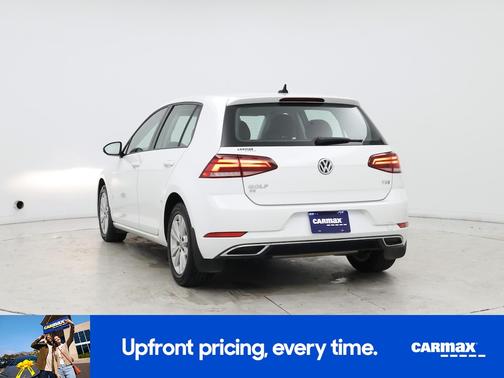 2018 Volkswagen Golf SE