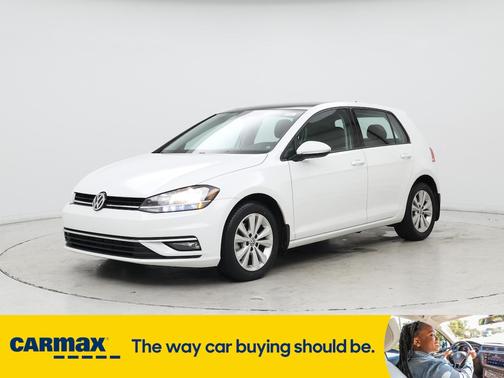 2018 Volkswagen Golf SE