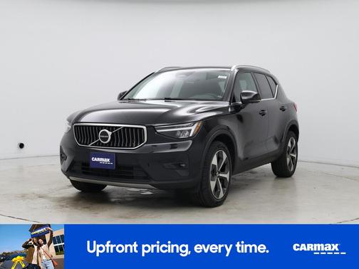 Black 2023 Volvo XC40 B5 Plus Bright Theme