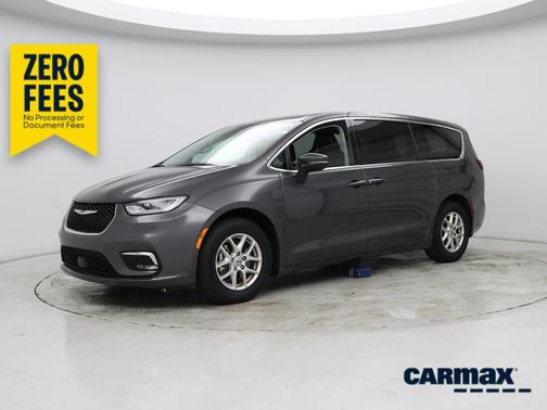 Gray 2023 Chrysler Pacifica Touring L