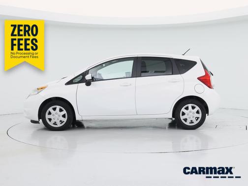 White 2015 Nissan Versa Note S Plus