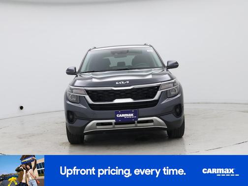 Gray 2023 Kia Seltos S