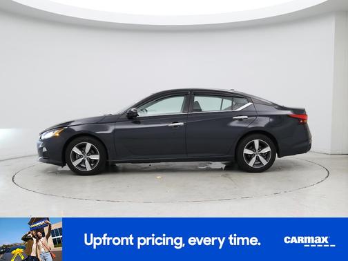 2022 Nissan Altima SV