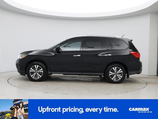 2017 Nissan Pathfinder SL