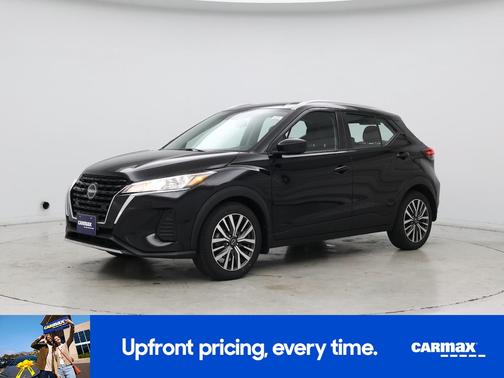 Black 2022 Nissan Kicks SV