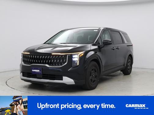 Black 2025 Kia Carnival LXS