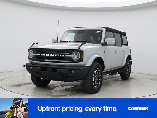 Gray 2024 Ford Bronco Outer Banks