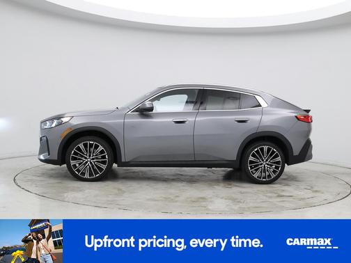 Gray 2025 BMW X2 XDrive28i