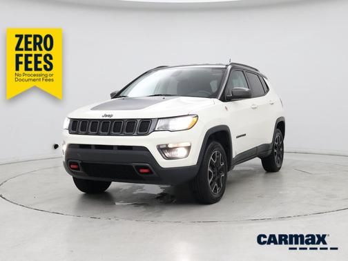 White 2019 Jeep Compass Trailhawk
