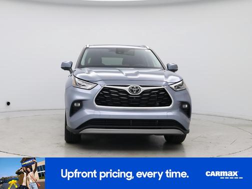 Blue 2024 Toyota Highlander Platinum